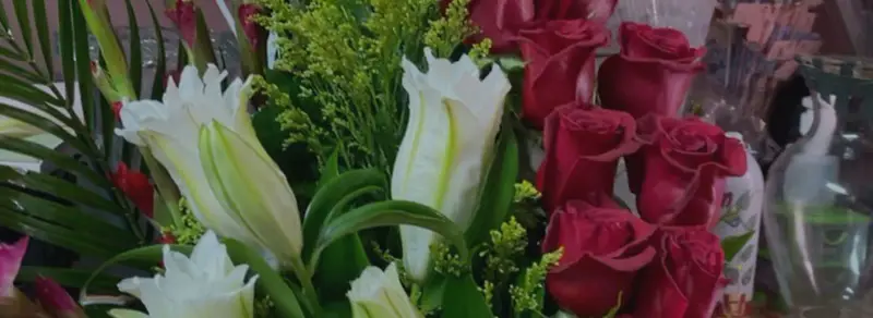 White lilies and red roses